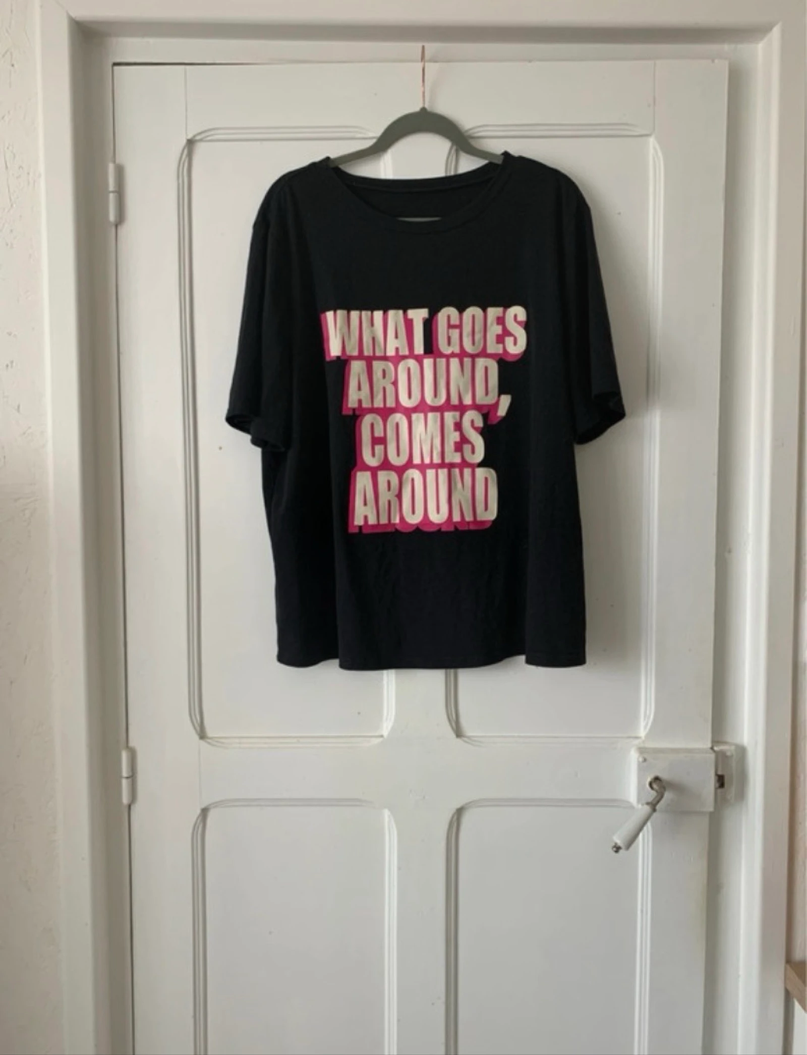T-shirt imprimé noir/fushia femme - Taille 2XL Curve